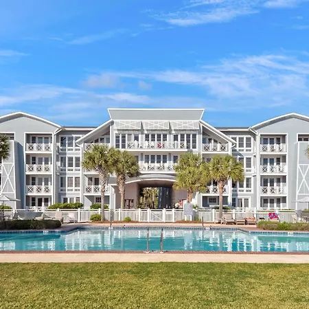 Gulf Front - Large Pool - Bikes - Gated Community Villa